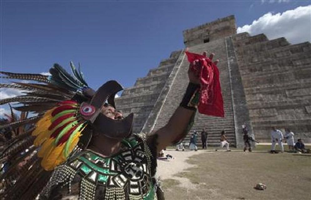 Jadi Asal Usul Sepak Bola, Permainan Bola Suku Maya Ternyata Berisi Abu Kremasi